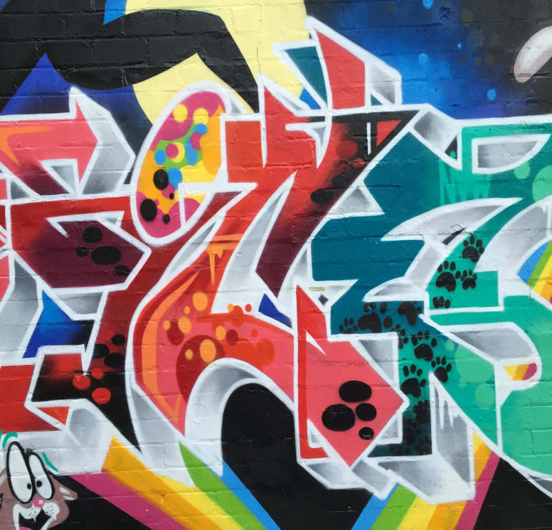 Crazee Cats Graffiti: Detail / Red Wolf