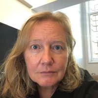 emily bell emily bell