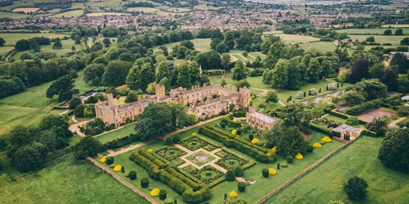 4 pnavt8 10 Fantasy-Like Places To Visit In The UK For A Truly Enchanting Vacation