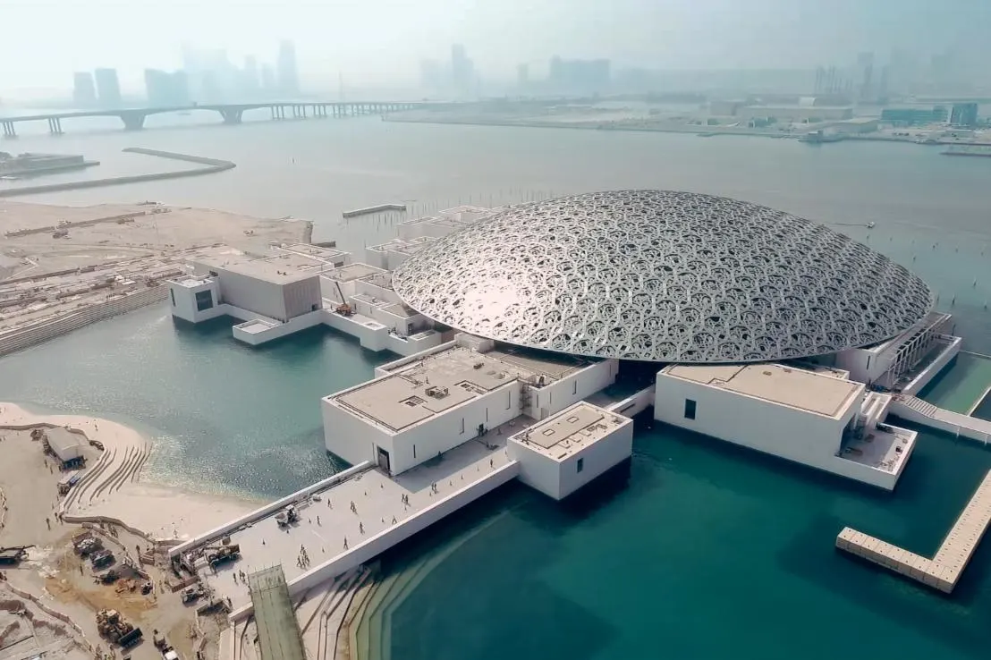 Top 10 places to visit in Dubai and other Emirates in UAE