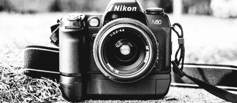 Nikon N80