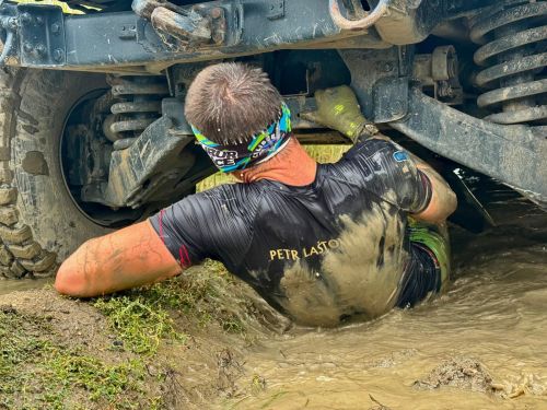 KING OF THE RACE - HUMMER CENTRUM