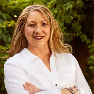 Maresa Van Der Walt