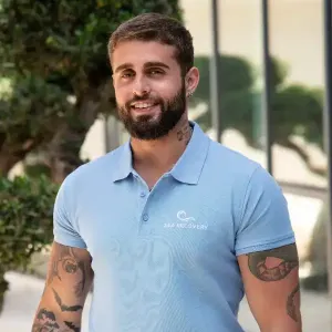 Alex