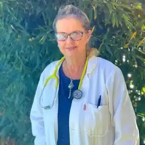 Dr. Andrea Nolte