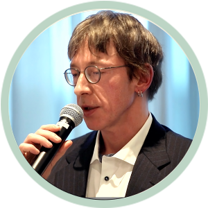 Patrick Kroupa​
