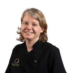 Melanie Clarke