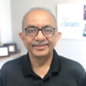 Dr. Vijapura