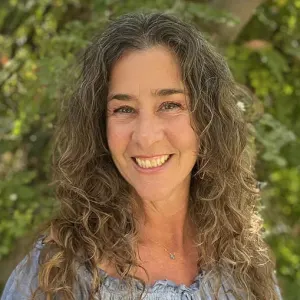 Lynda McCloskey