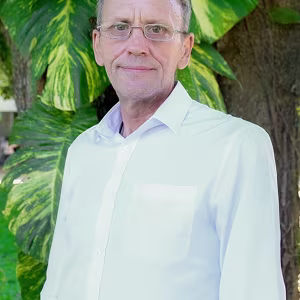 Alan Wood