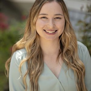 Hannah Wright, MA, APCC