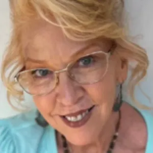  Renee Ware