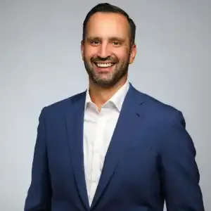  Ryan Paul