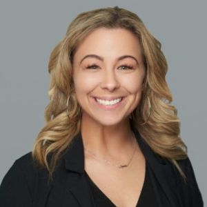 LEANNA KURNEL