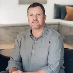Dr Damien Ford