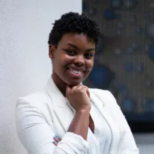 Shanelle Holmes