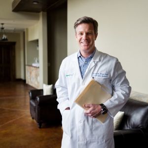Dr. Brian Wind