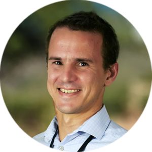 Dr. Erik Vose
