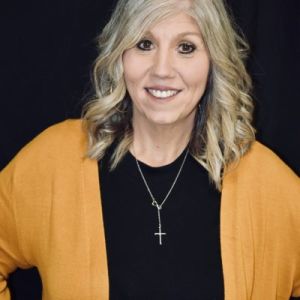 Carmela Byus