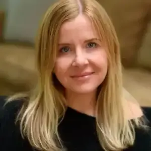 Nicole Dicks