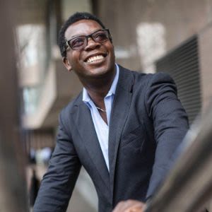 Dr. Charlie Easmon