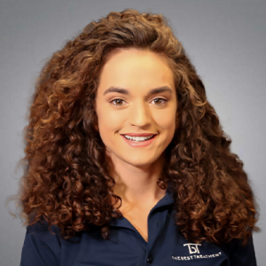 Amanda Ursano