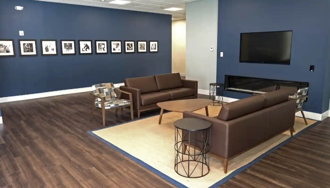 Recovery Centers of America at Raritan Bay Insurance, Specializations