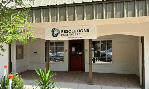 Resolutions Healthcare - Kaufman facility photo 2