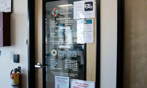 Clinica Family Health & Wellness - Nederland Clinic facility photo 3