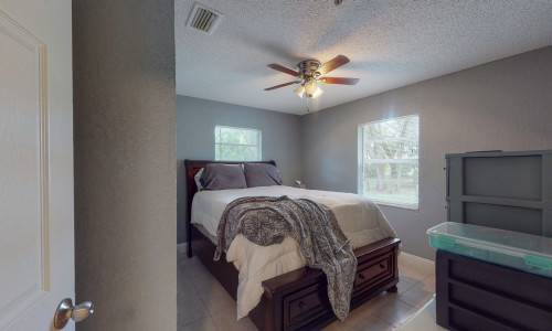 Malcolm's Place East Tampa facility photo 4
