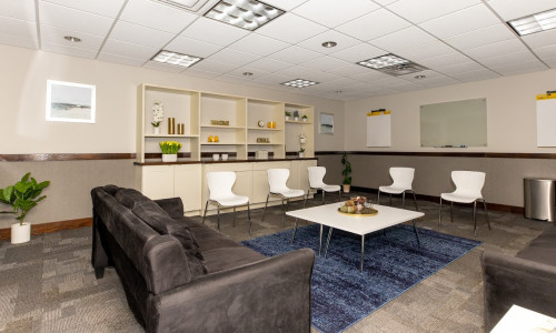 Arista Recovery Overland Park facility photo 5