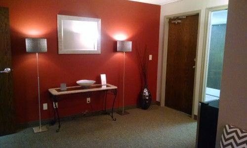 Intuitive Therapy & Consulting Golden Valley facility photo 3