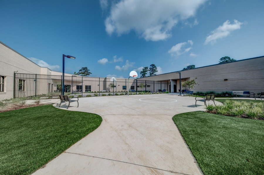 Woodland Springs facility photo 5