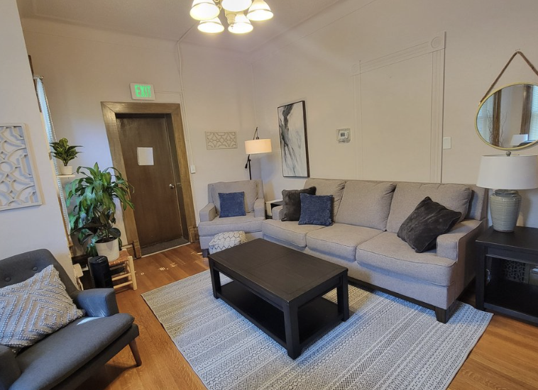 Sobriety House facility photo 2
