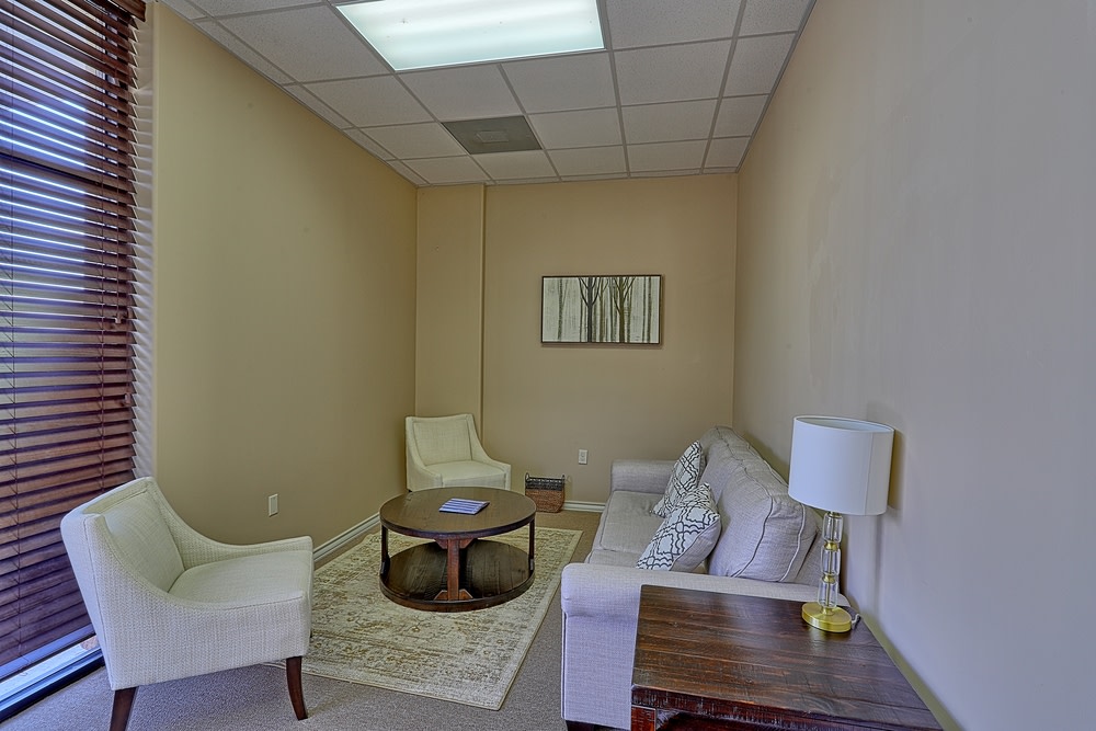 Bay Area Recovery Center Central Houston facility photo 4