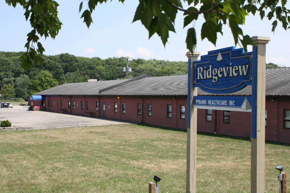 Pyramid Gibsonia Ridgeview Residential facility photo 2