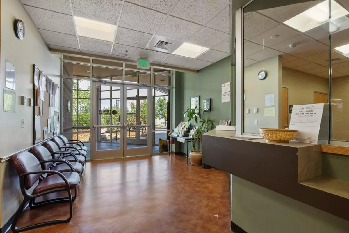Clinica Family Health & Wellness - Walk-in Crisis & Addiction Services Center facility photo 3