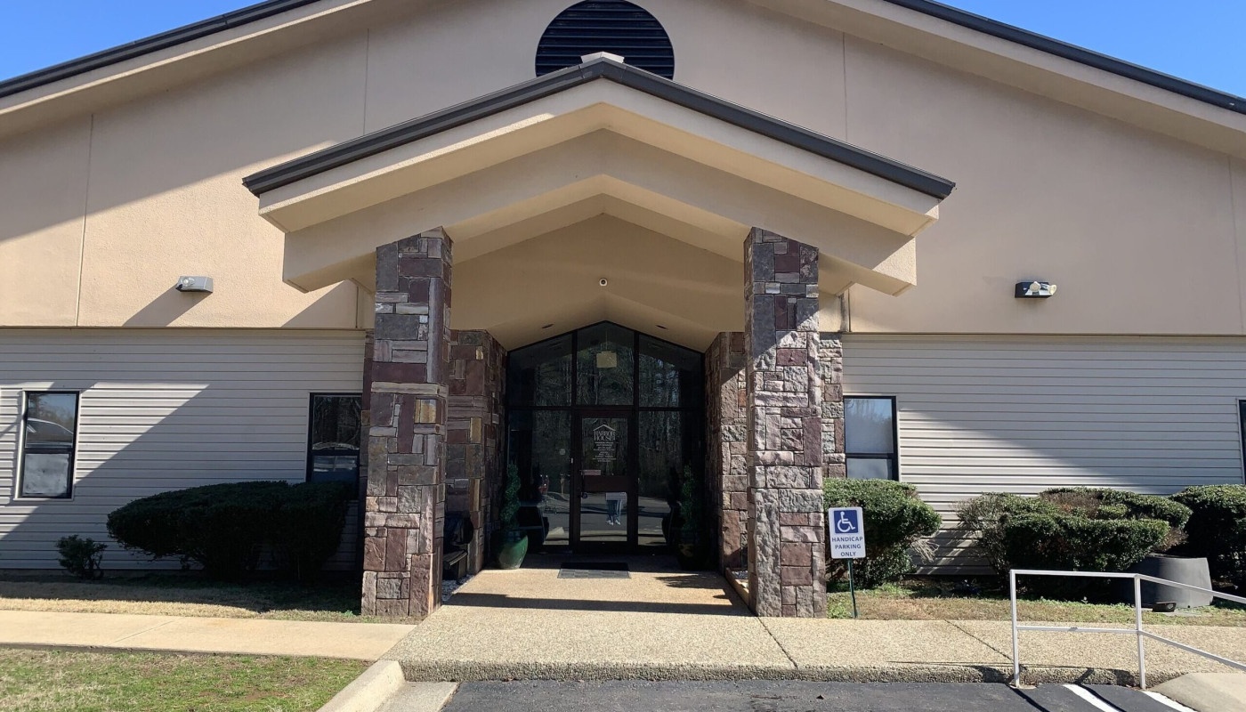 Harbor House - Hot Springs facility photo 2