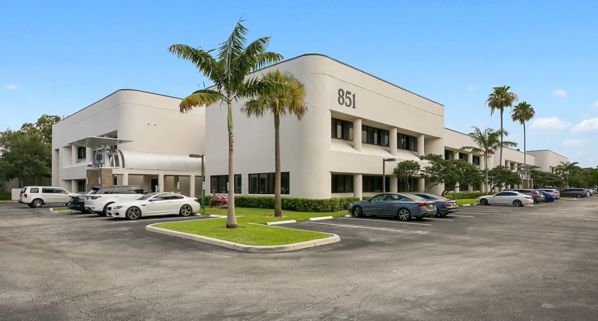 Therapeutic Oasis Southern Palm Beach facility photo 2