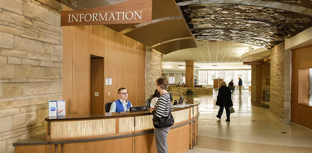 Mayo Clinic Health System Eau Claire facility photo 2