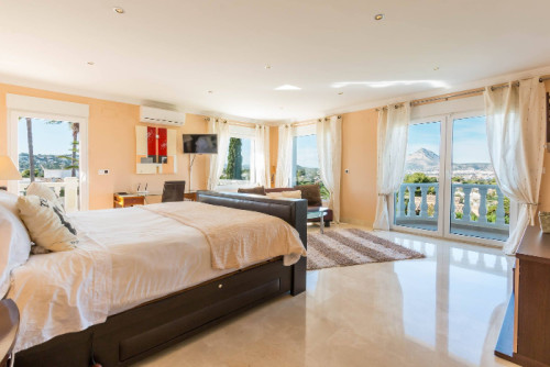 Residential Premium Main Image