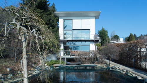 Residential Premium Image