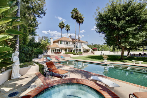 Residential Premium Main Image