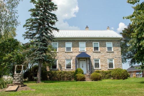 Residential Premium Image