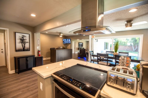 Residential Premium Main Image