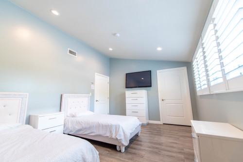 Residential Premium Image