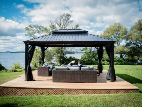 Residential Premium Image