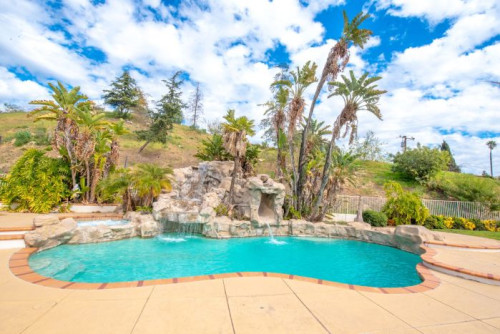 Residential Premium Image