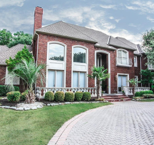 Residential Premium Main Image