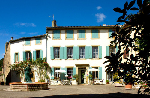 Residential Premium Main Image